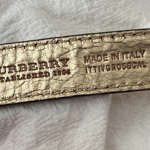 NWOT Burberry gold metallic belt Big size - Picture 6 of 6